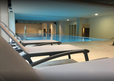 Das Schwimmbad als Bestandteil des Wellnessbereiches im Sportforum Kleinmachnow